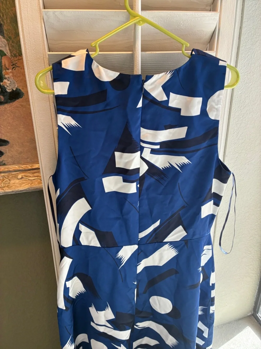 Ralph Lauren Blue and White Abstract Sleeveless V‑Neck Midi Dress - Picture 10 of 12